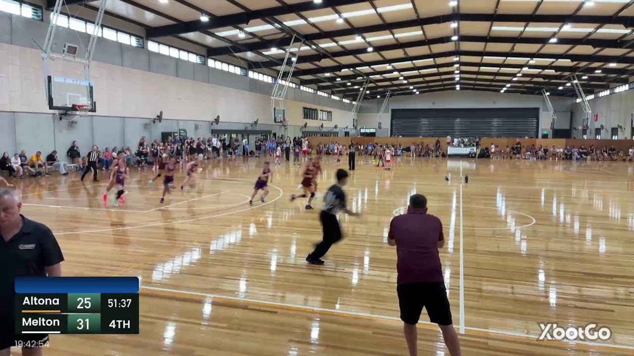 Altona 2 v Melton 1