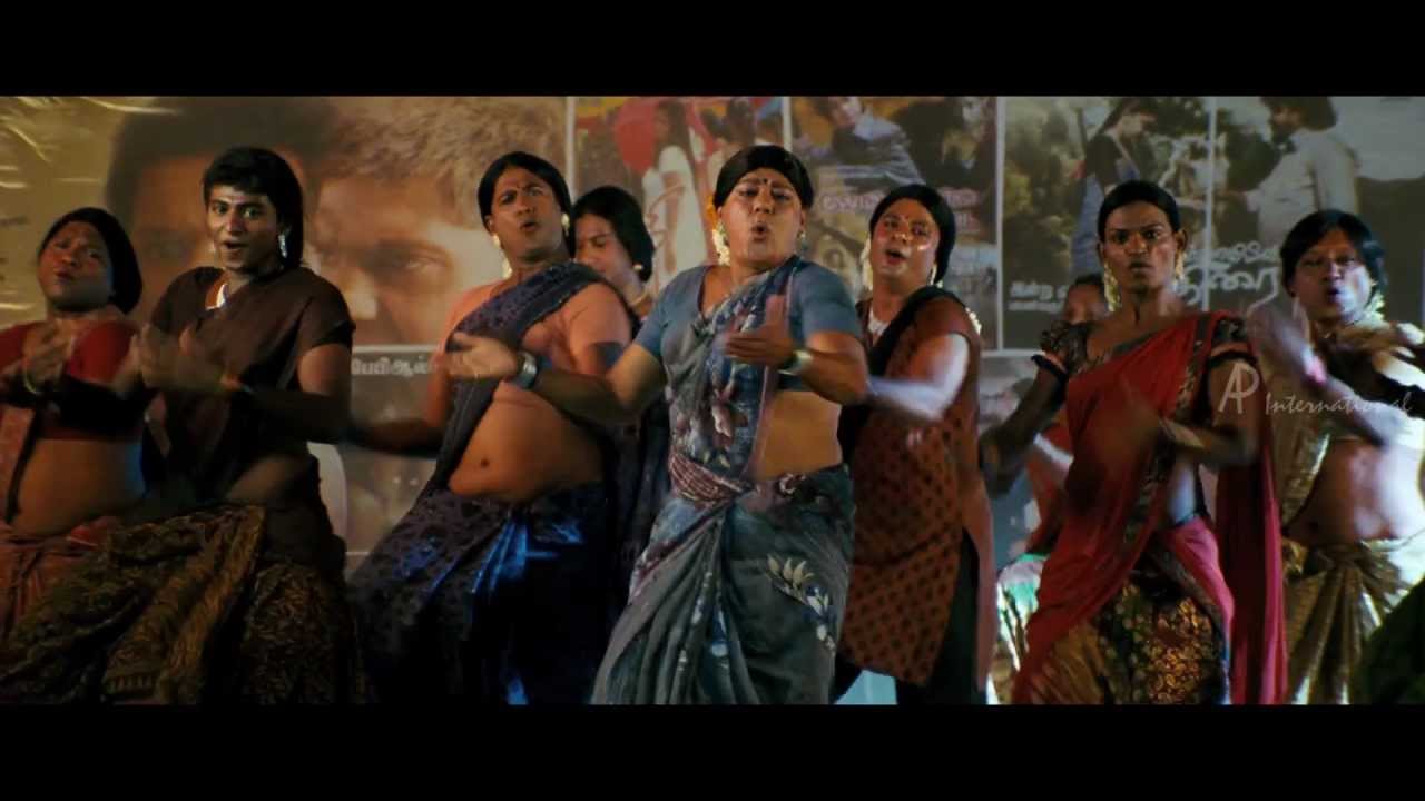 18 Vayasu - Aanum Illa Song