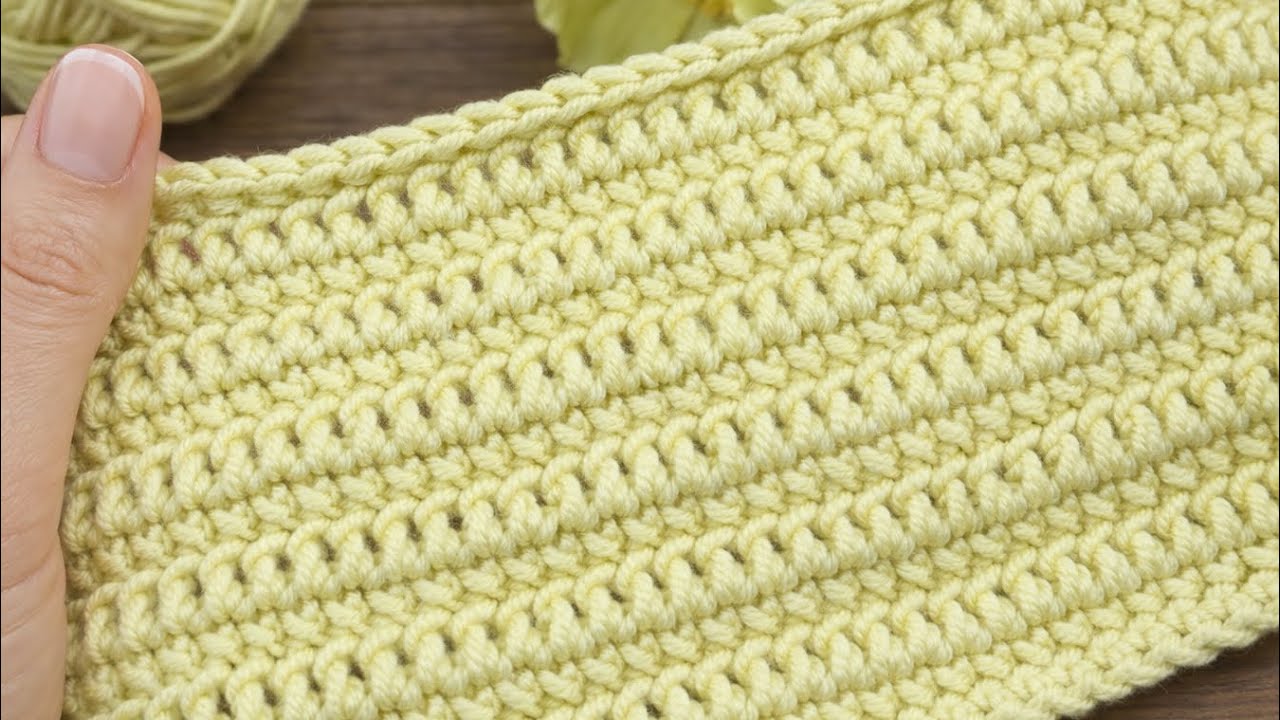 Wow, this is a great model made with a handrail. 💫 #crochet 