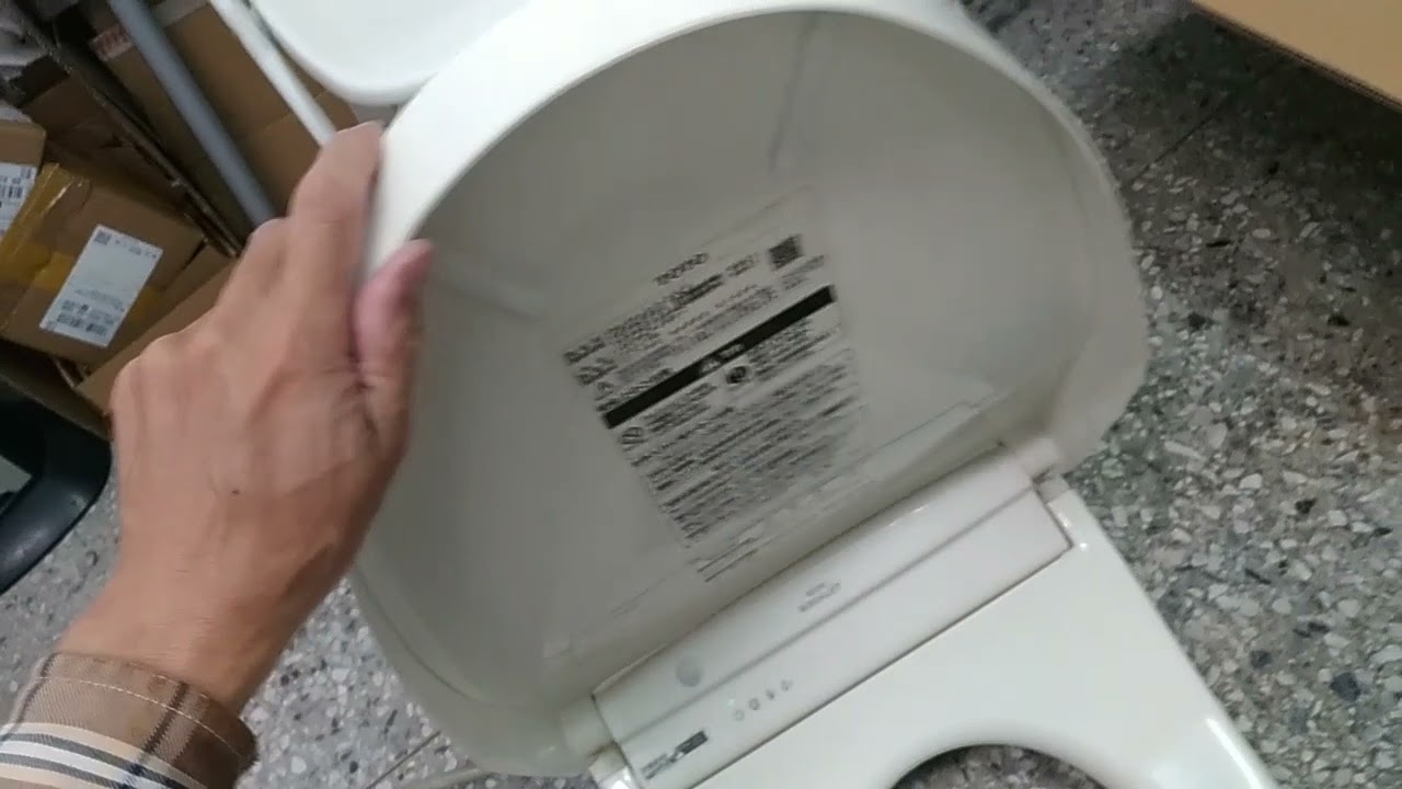toto tcf8cf66 免治馬桶按噴水鍵無反應故障，維修後測試----預約制花蓮台北良心電腦家電維修，良心家電維修，水電維修修理工程行