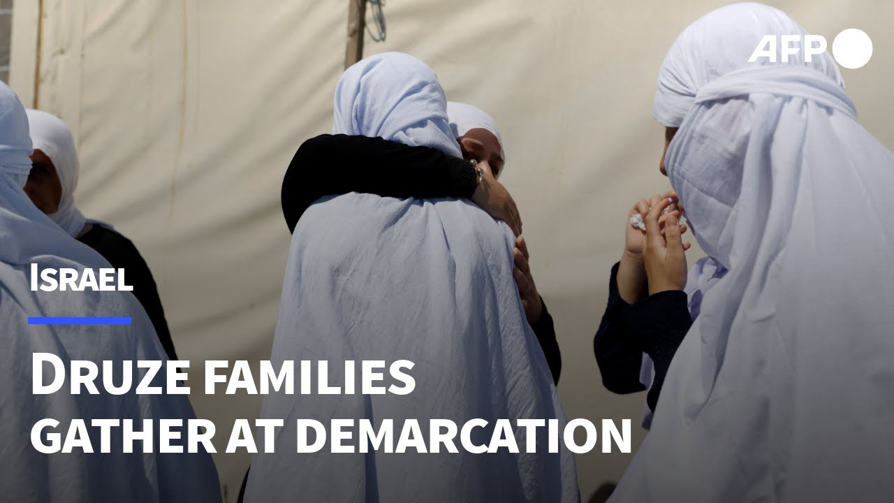 Druze families gather at demarcation line in Israeli-annexed Golan | AFP