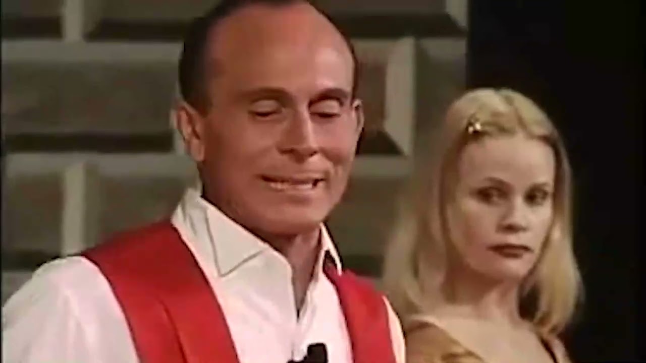 هتقع من كتر الضحك علي محمد صبحي وهو مذنب كارمن وكل فرقة الاستعراضات في المسرح