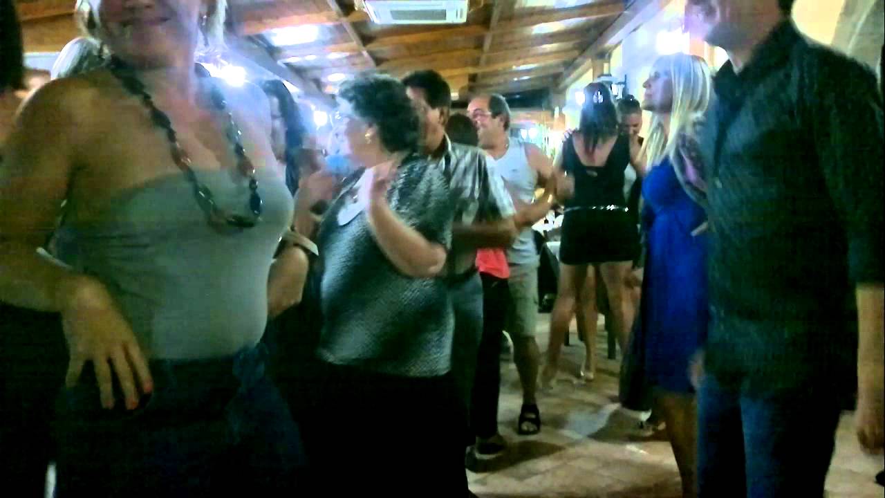 Serata tra amici al Castagneto di Santa Caterina Albanese agosto 2012
