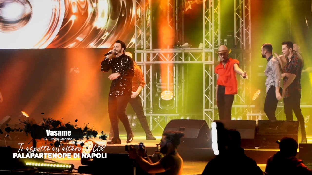 Tony Colombo - Vasame (Ti Aspetto all'Altare Tour 2019)