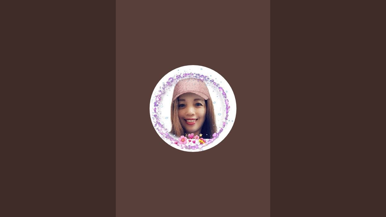 JennA V.B is live! Good afternoon, Sunday! Cleaning the house