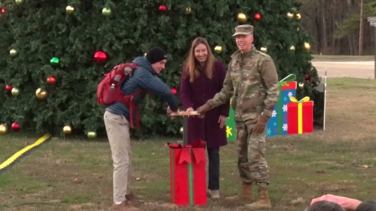 2024 Arnold AFB Christmas Tree Lighting