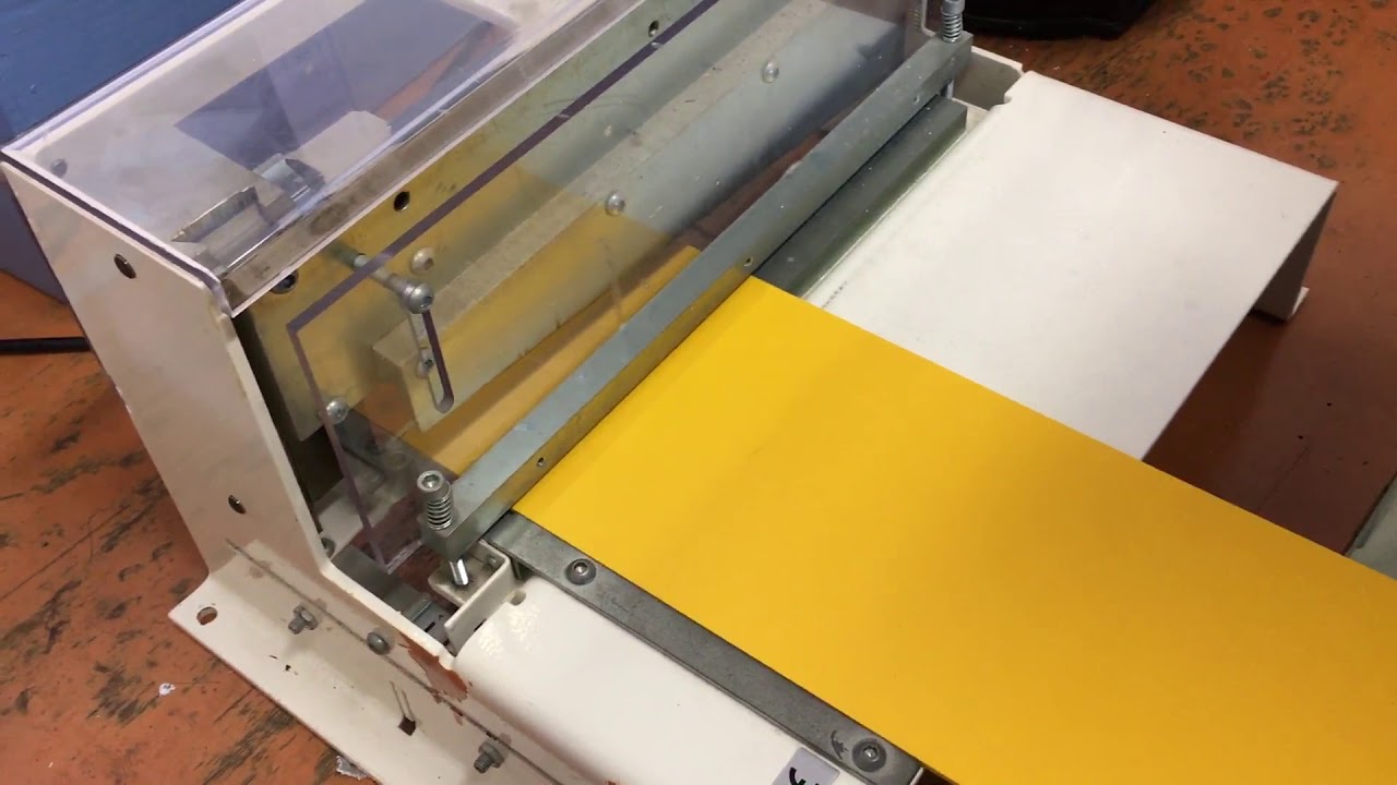 La cisaille guillotine en technologie