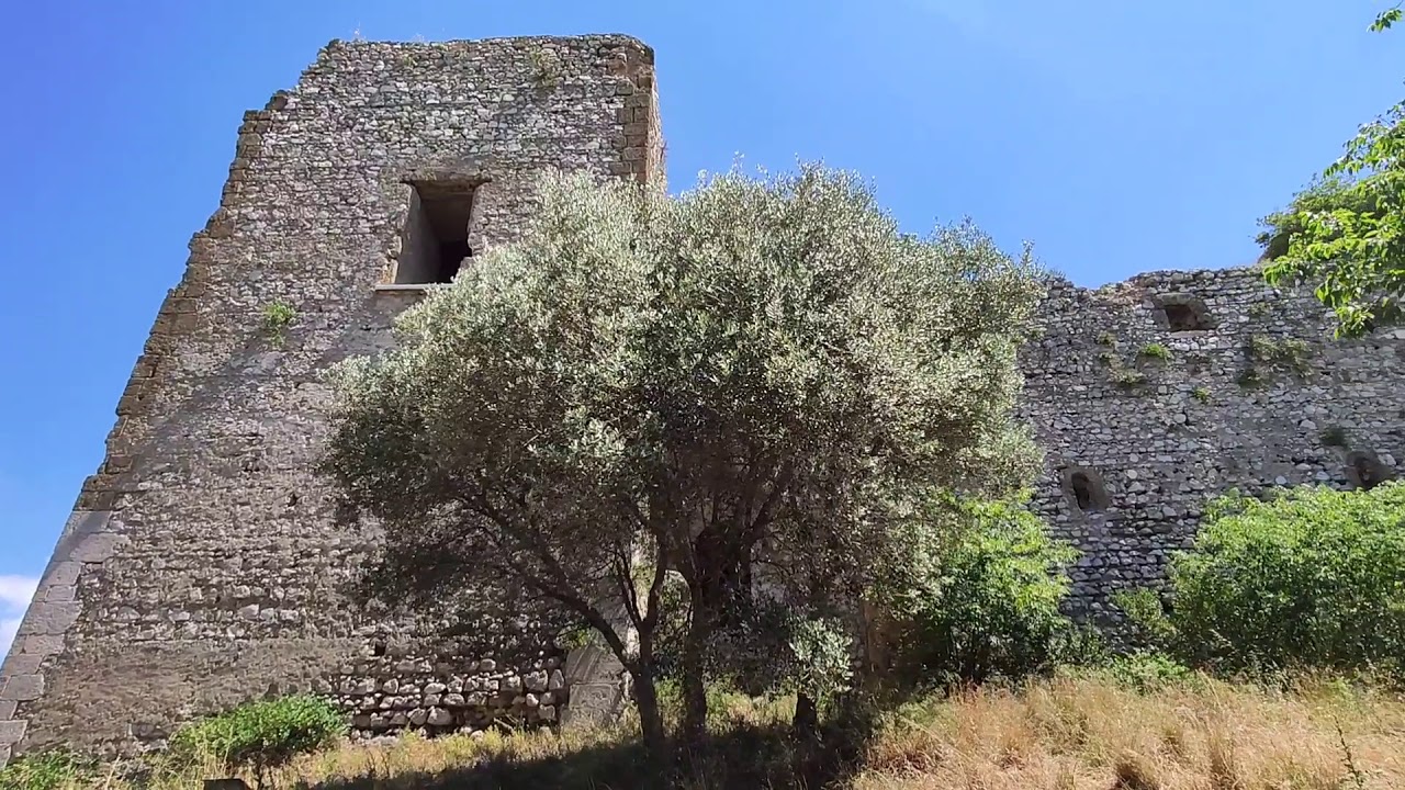 Una delle fortificazioni militari del passato più studiate: Castello Matinale di S.Felice a Cancello