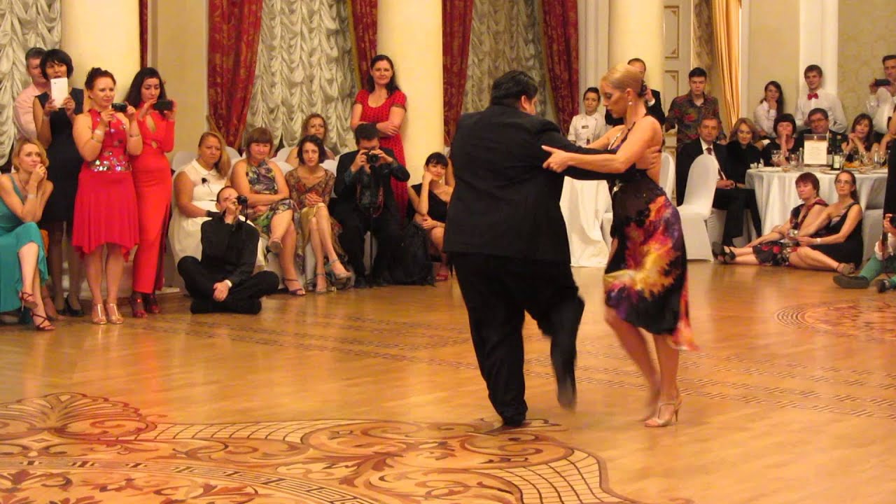 Aoniken Quiroga and Alejandra Mantinan, Fuego de la Noche tango festival, Kazan 17.10.2015