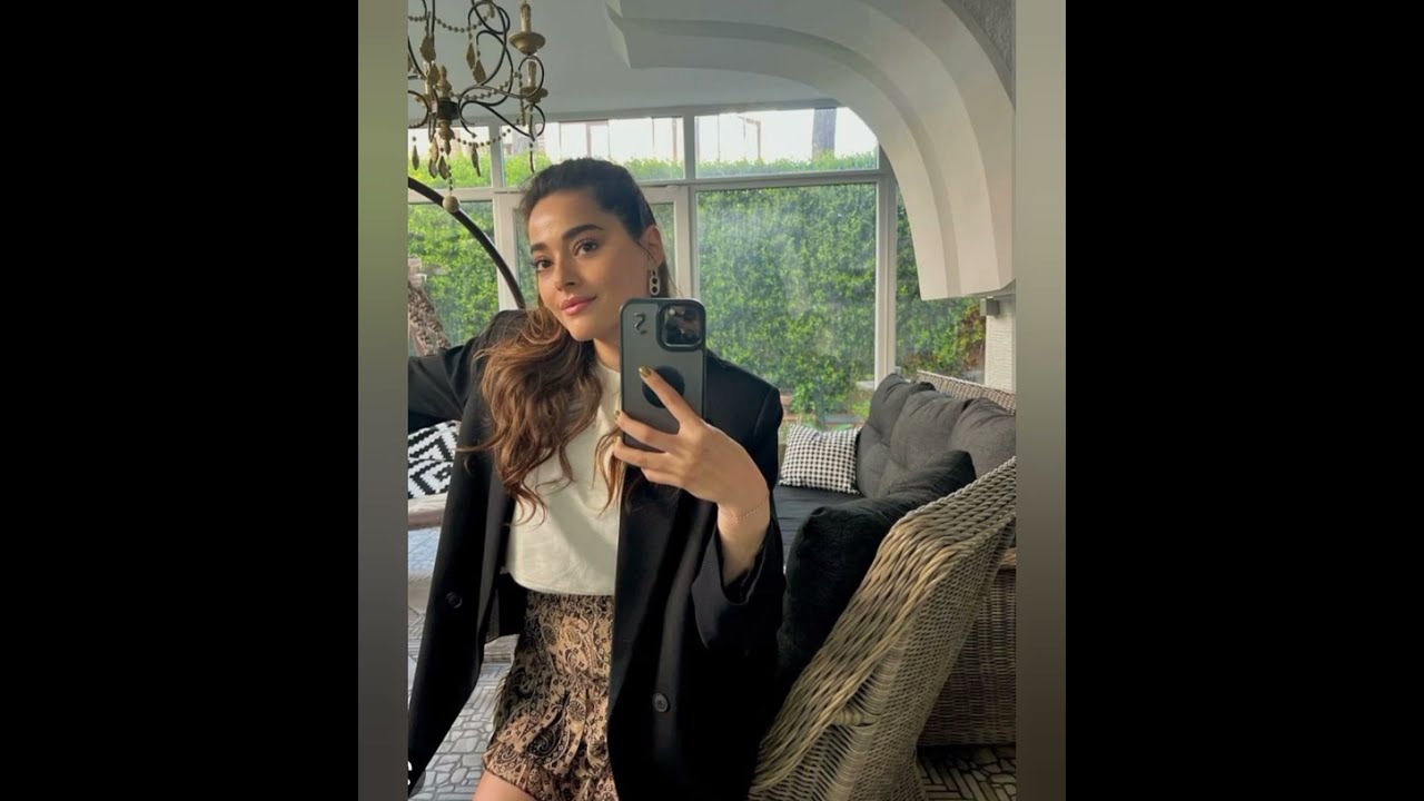 غريب جداااااا كيف أصبحت الممثلة التركية سيماي بارلاس😒😧(خاصة الصورة الأخيرة )😲😲😲