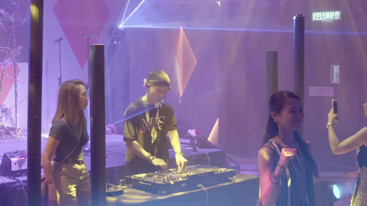 Weekender 3.0 | Beyond Culture | DJ Reevo