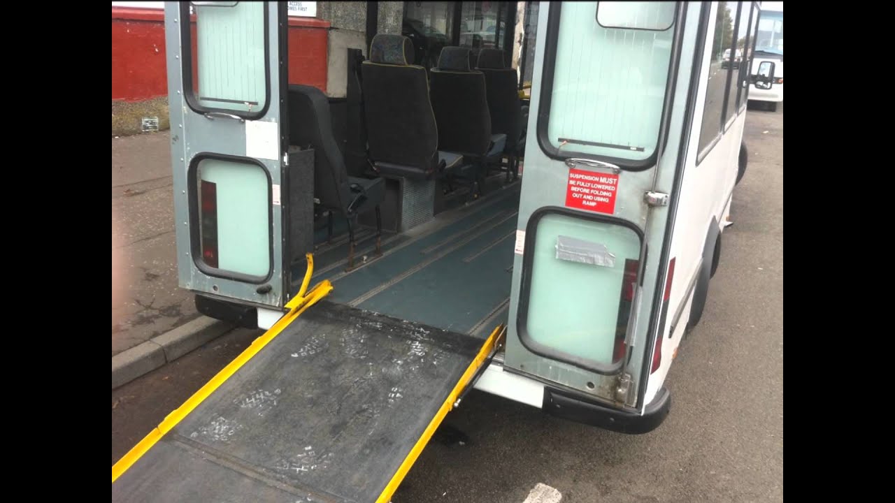 Renault Wheelchair Accessible Minibus 01592 713443
