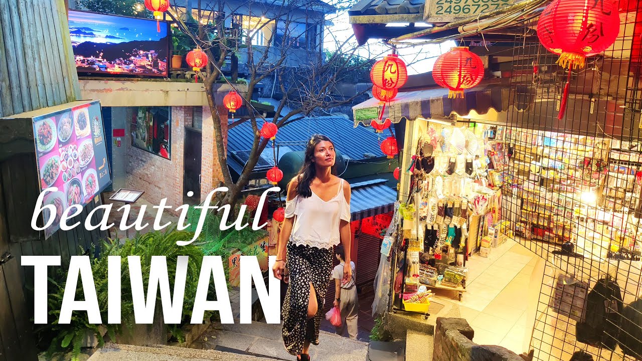 AMAZING City You MUST VISIT from Taipei! (Jiufen: Spirited Away Town)