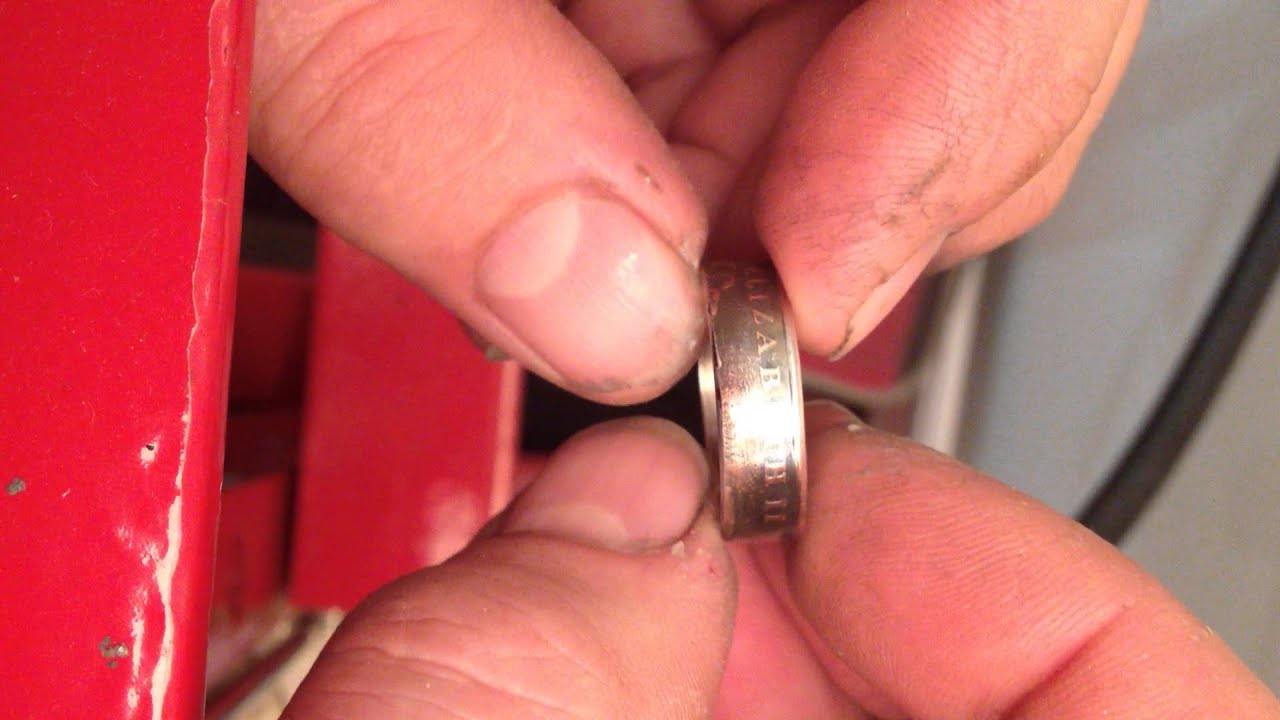 Ring made from a 2007 Canadian quarter