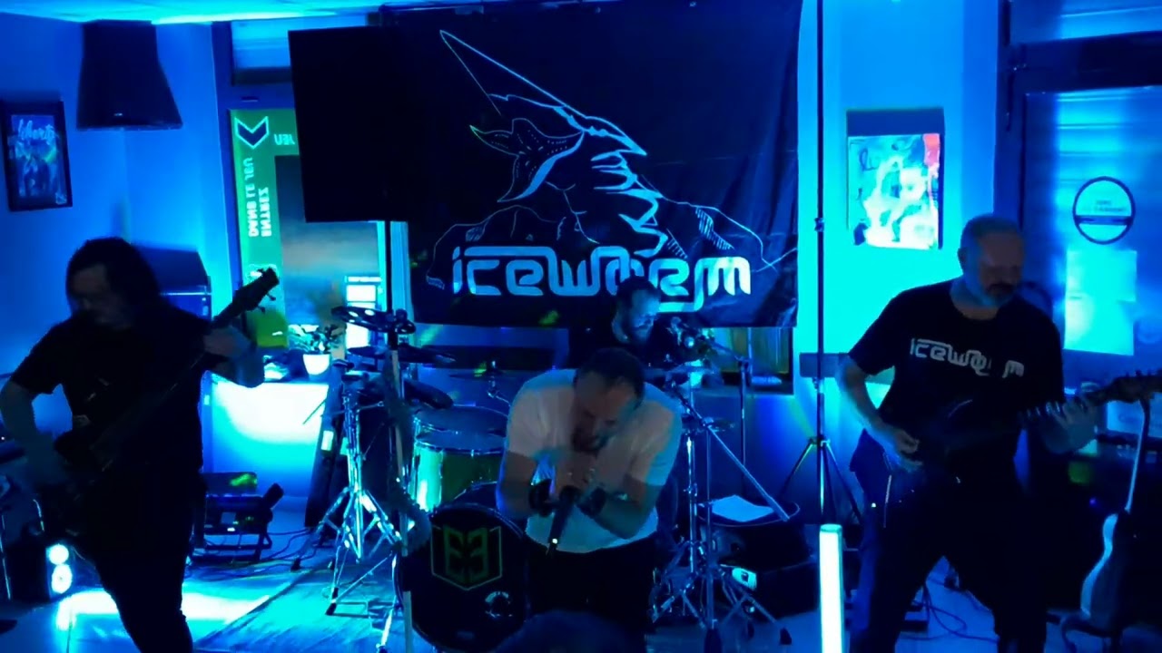 Iceworm 