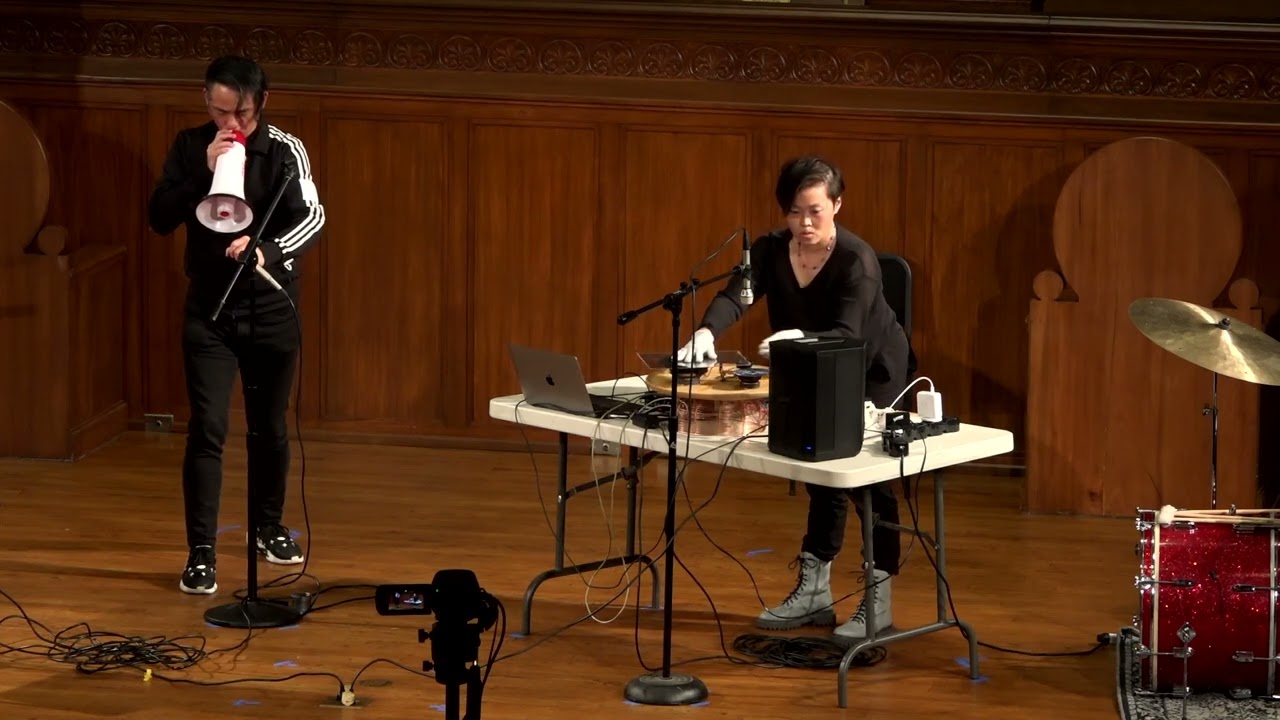 Ken Ueno & Viola Yip perform