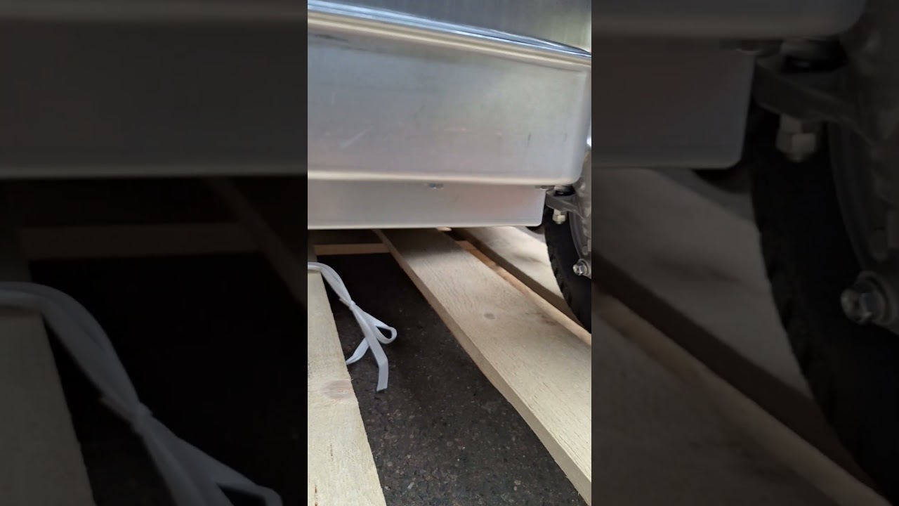 Předn&iacute; n&aacute;prava + převodovka 4x4 Traktor SECO Starjet P6 4x4 #shorts