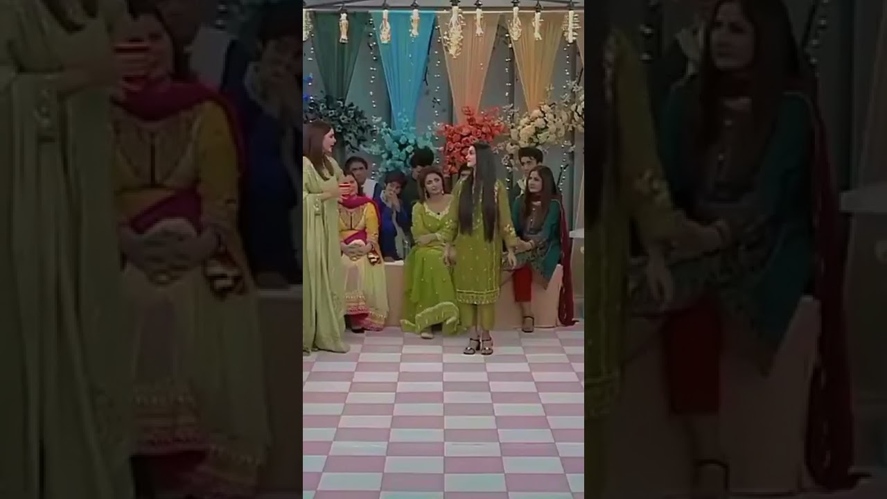 Mera dil ye pukare Aaja, Ayesha interview Pakistani girl viral video