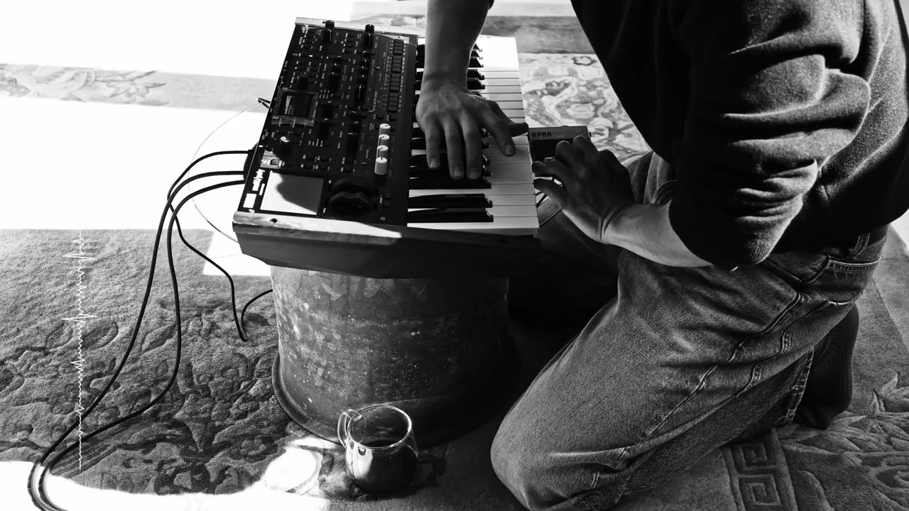 KORG multi/poly — drawing silence | patch 001