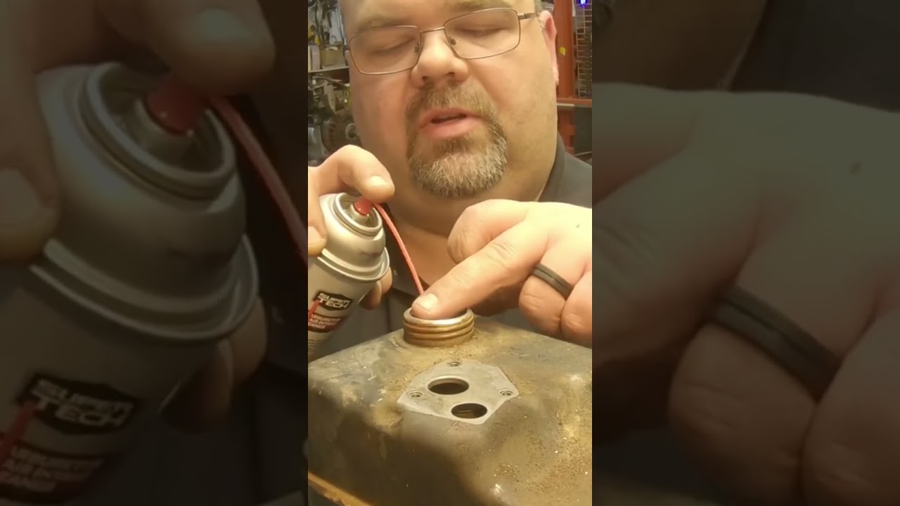 Simple way to clean out an old rusty fuel tank #baldeagle242
