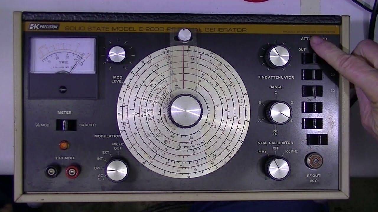 B&K-E200D Signal Generator