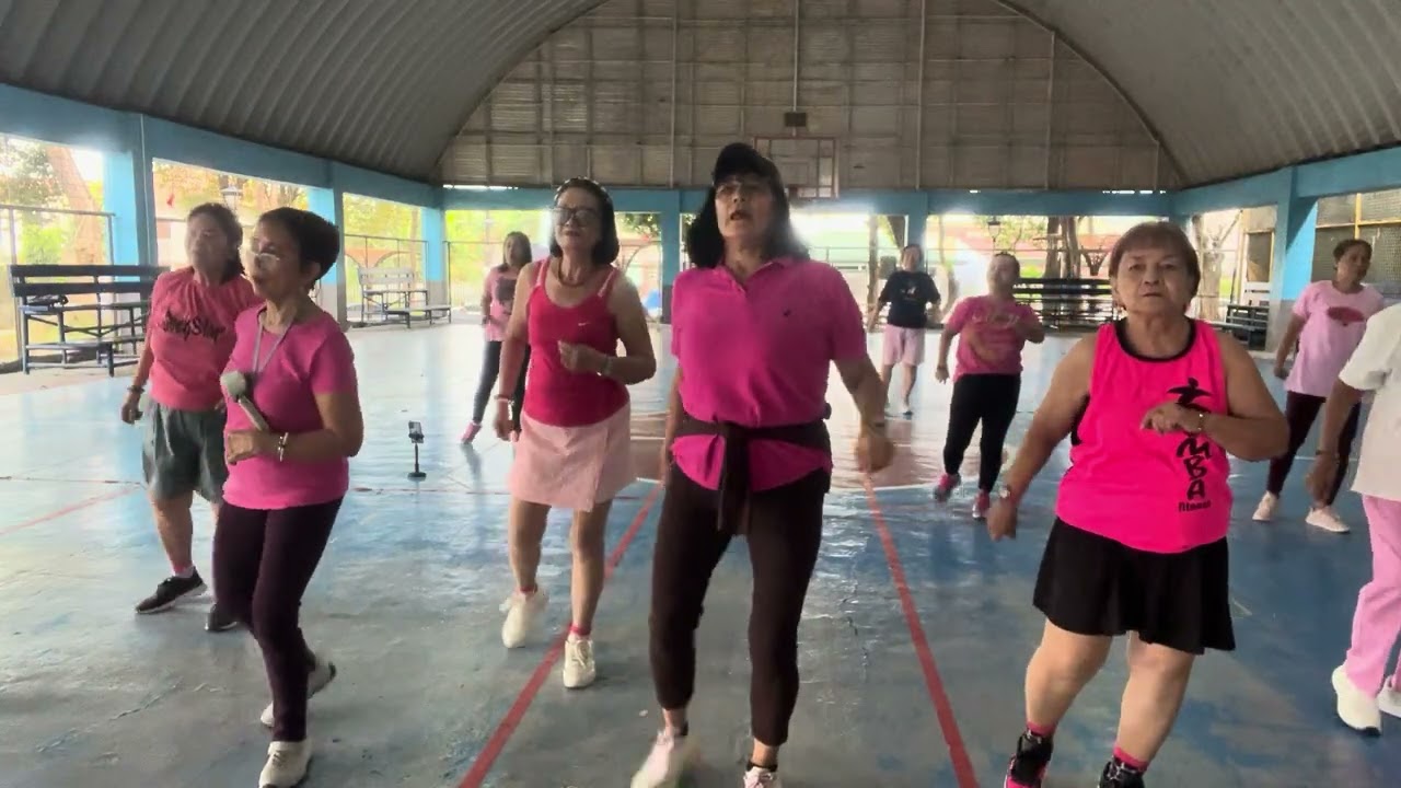Zumba with my girlies and coach marky at rancho 3