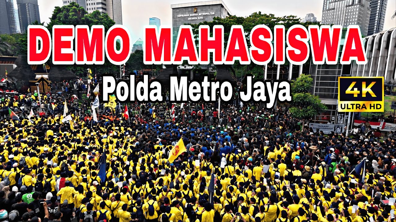 SITUASI DEMO RATUSAN MAHASISWA DEPAN POLDA METRO JAYA MENUNTUT KEADILAN BERAKHIR RICUH {4K}