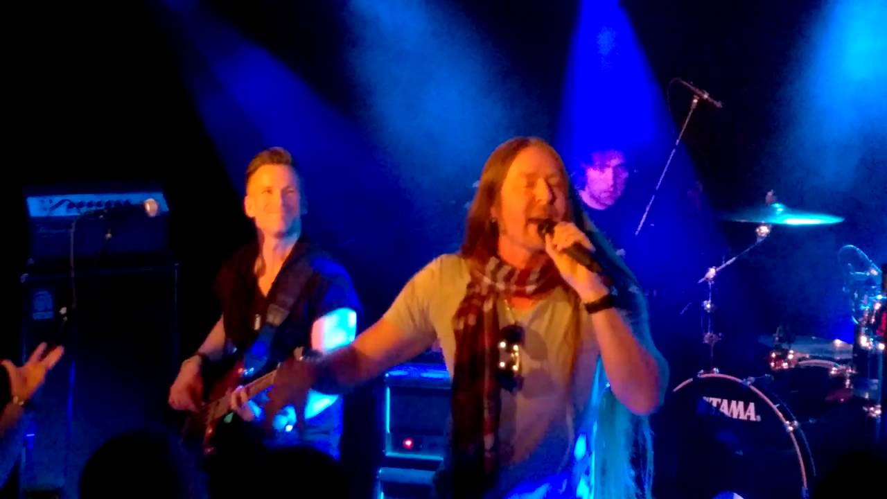 Don't Stop Believin' - Hollywood Scandal feat. Petter Selliseth