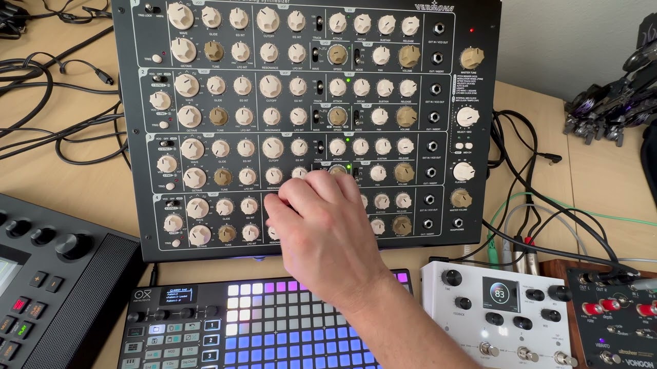 Chill Jam with Vermona Perfourmer MKII live recording