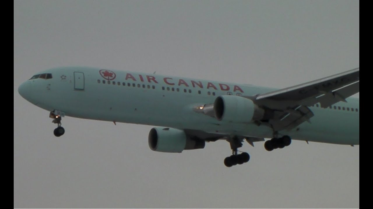 Air Canada 767-300ER [C-FMXC] Landing in Toronto on RWY 05
