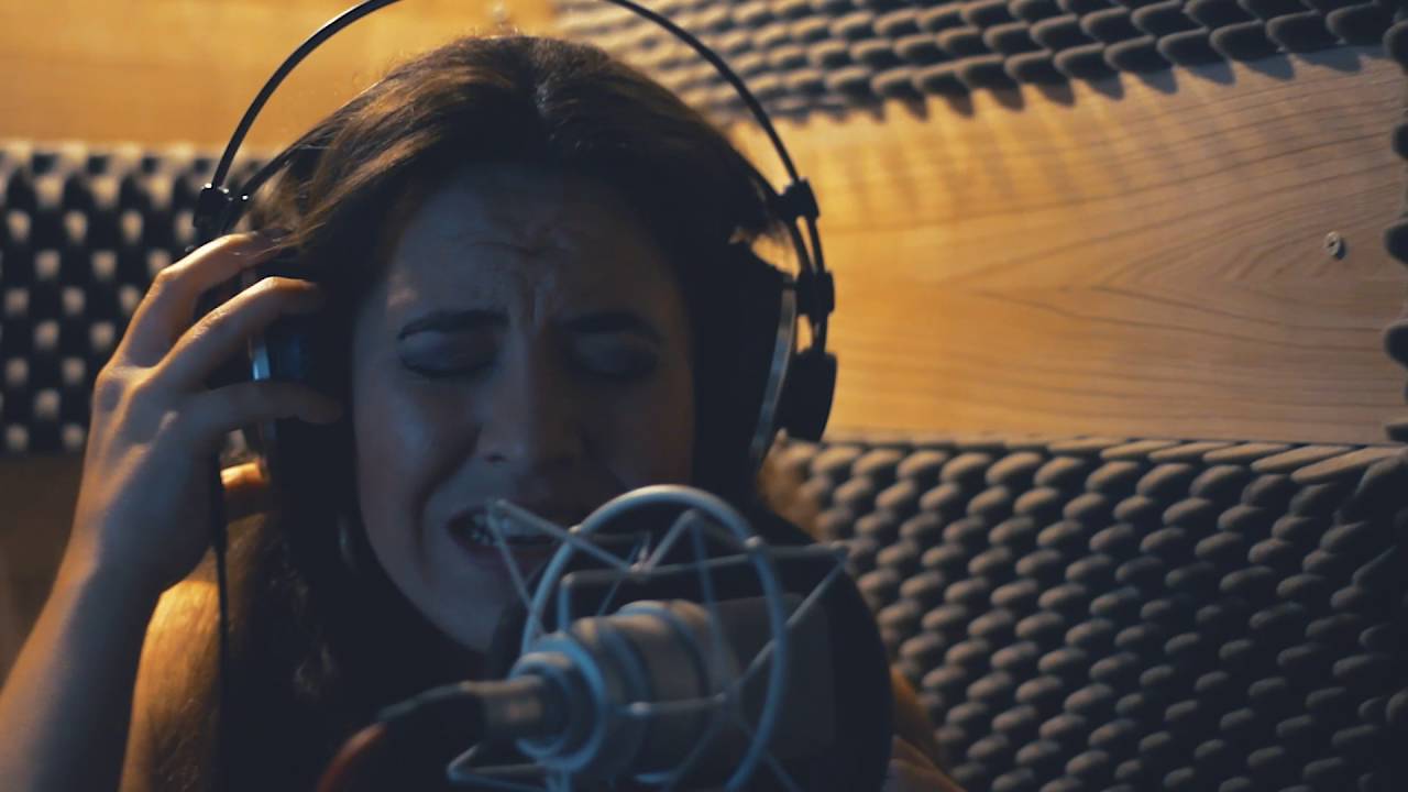 Mariló Pérez (COVER) Maria se bebe las calles