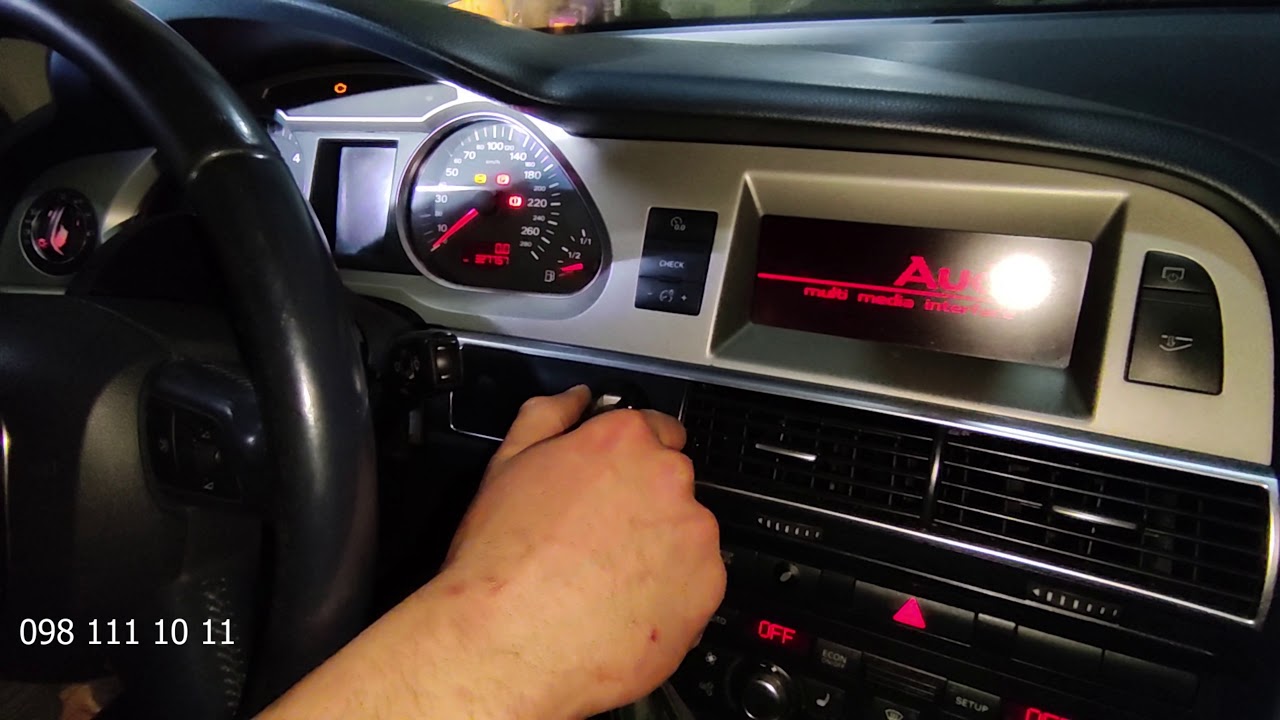 Ремонт защелки рулевой колонки AUDI A6 C6 2006