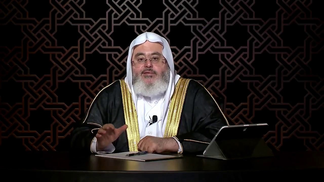 الشيخ محمد صالح المنجد/ هل خروج التجاسات من الجسم كالدم والقيح ينقض الوضوء ؟