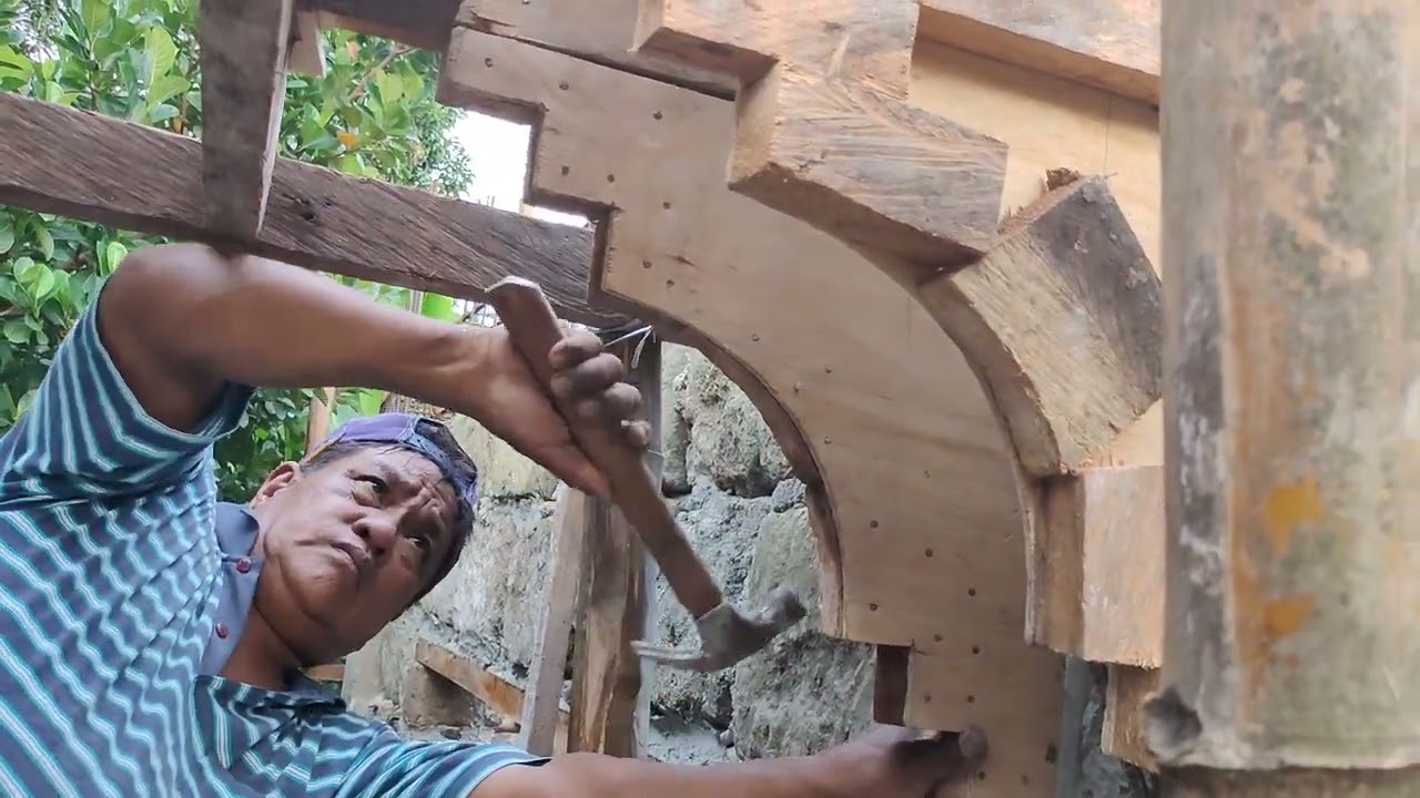 bahay na bato arko ng balkonahe