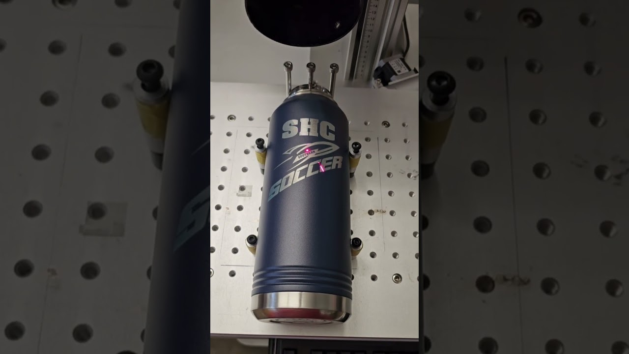Fiber Laser Engraving Tumbler Bottles no roller 2x speed 