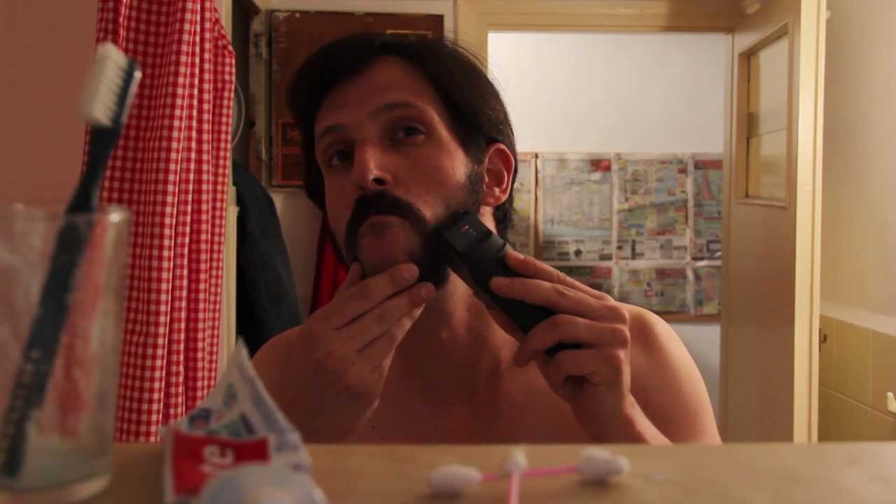שפם פטאל - THE MUSTACHE