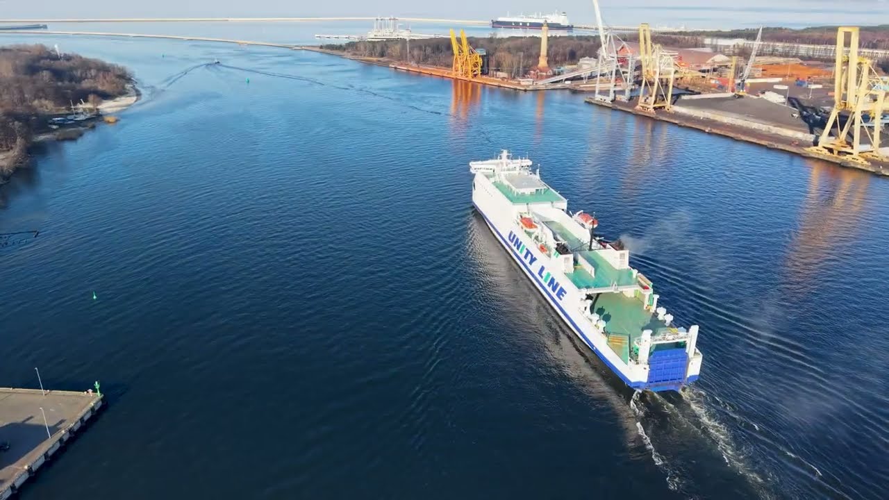 Prom M/f Wolin - Golden Carrier - Pożegnanie - Dji Drone Footage - Poland to Greece.