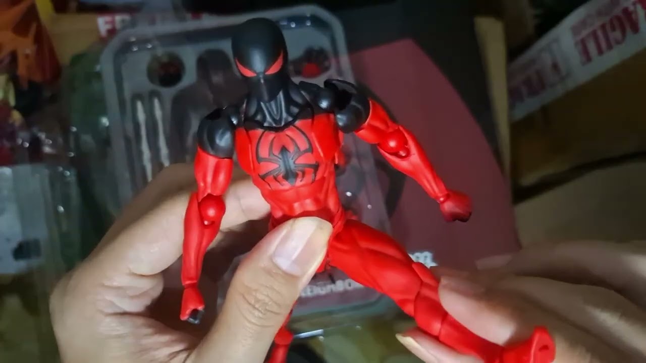 Review Scarlet Spiderman Kaine