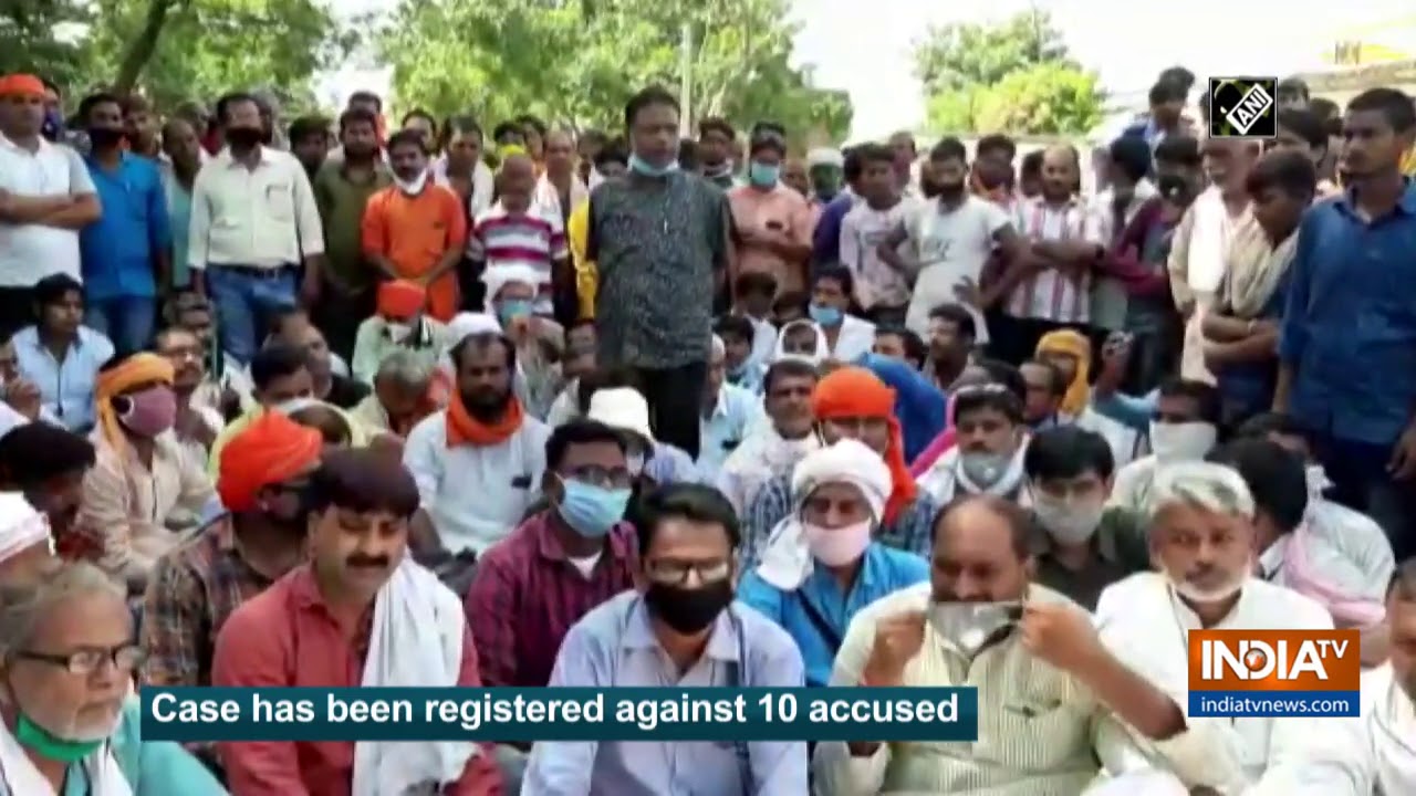 Media personnel, locals protest against death of UP journalist in Ballia