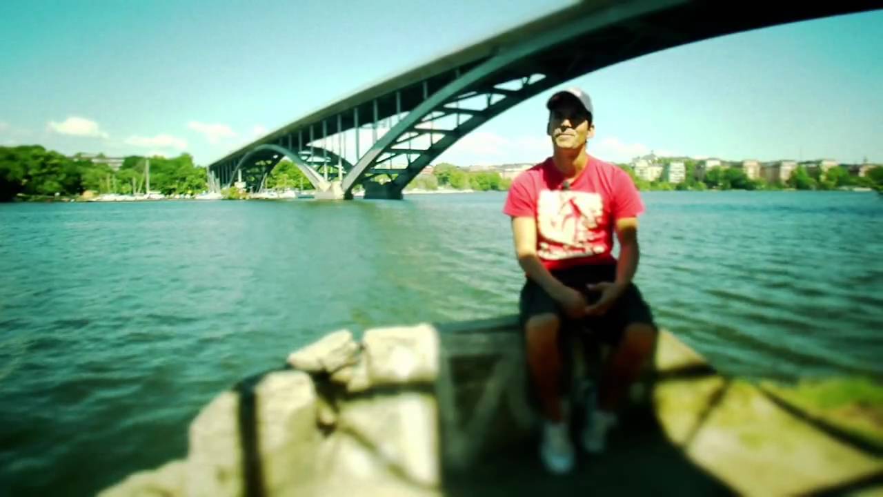 Orlando Duque diving from V&auml;sterbron in Stockholm, Sweden.