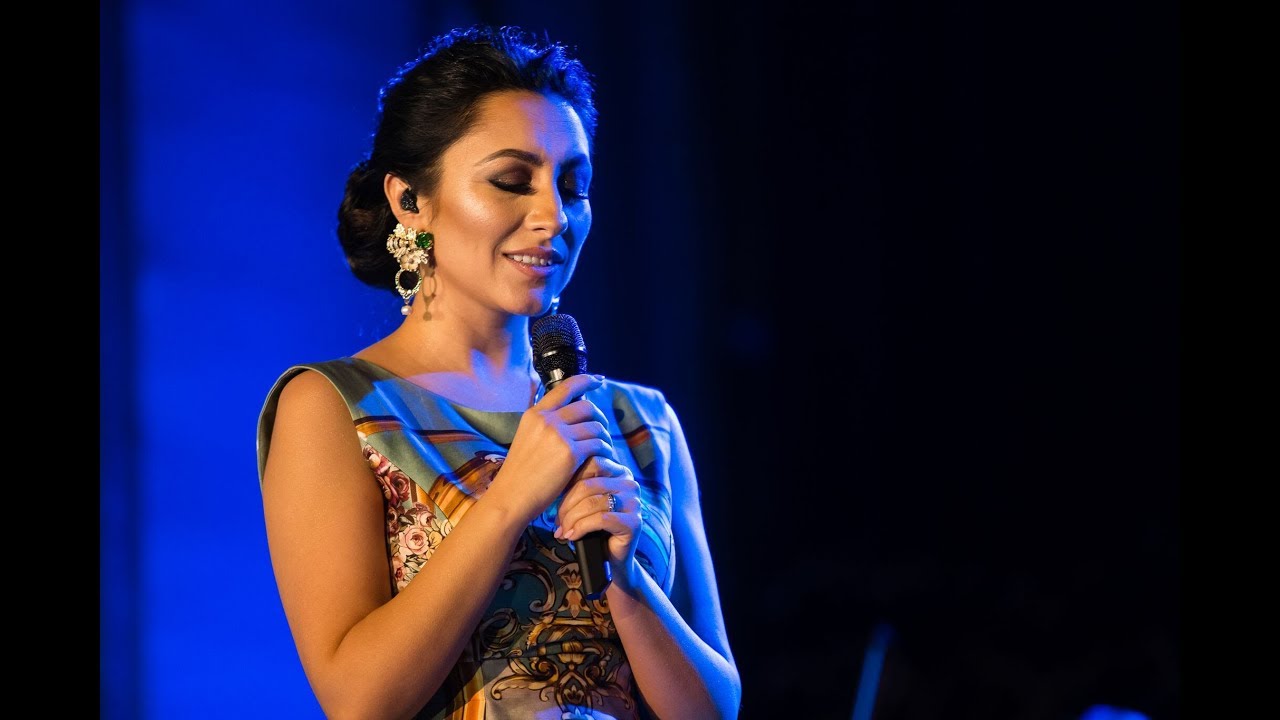 Andra - Aseara Pe-nserate (Live La Ateneul Roman)
