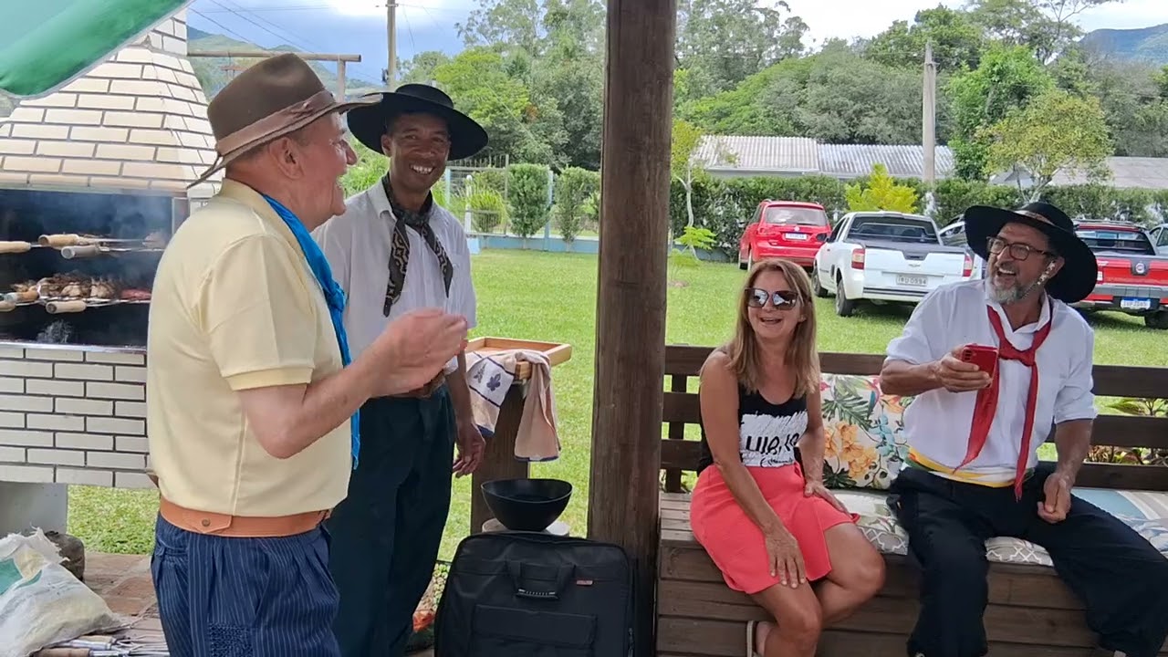 RANCHO DO CARLINHOS E DA ELIETE, AMARANTO E SEU CONJUNTO 