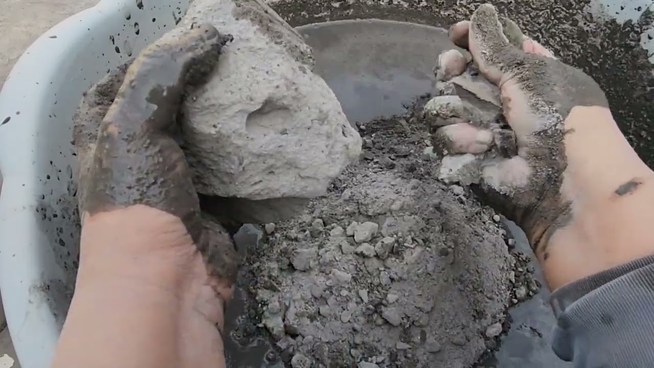Soft dirt water crumbling | KHSH ASMR