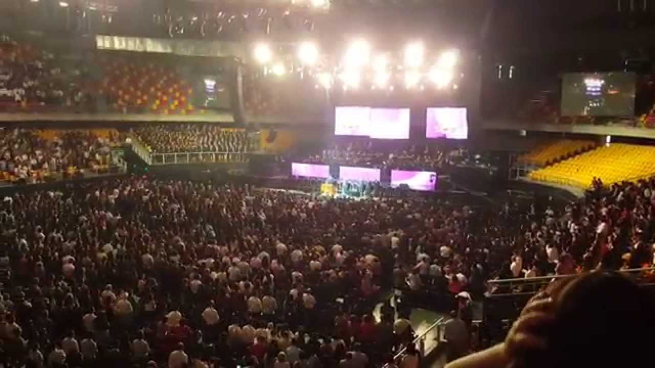 Cincuentenario IUMP himno 300 un Salvador hall&eacute;