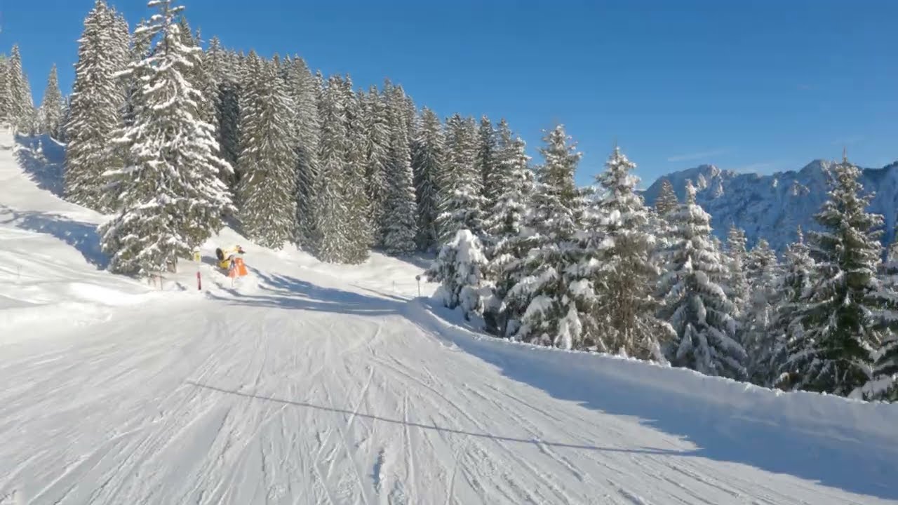 Kanzelwand - Fellhorn II   Blaue Piste von der Bergstation zur Mittelstation