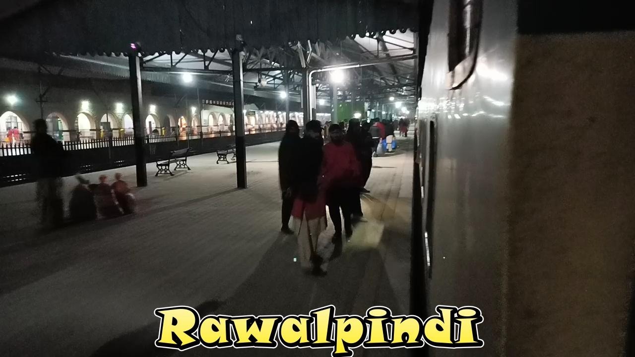 Rehman Baba Express Arrival Rawalpindi Railway Station| Pakistan Railways