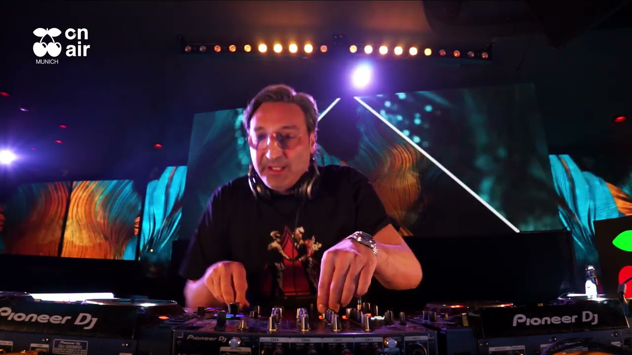 Pacha On Air #11 - Mousse T.