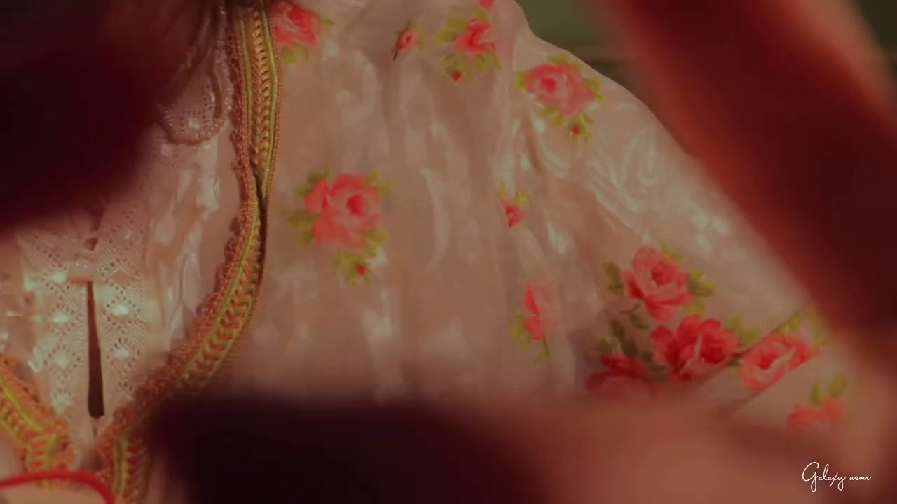 Arabic asmr نقر على الشاشة مع همس واعادة الكلمات💤