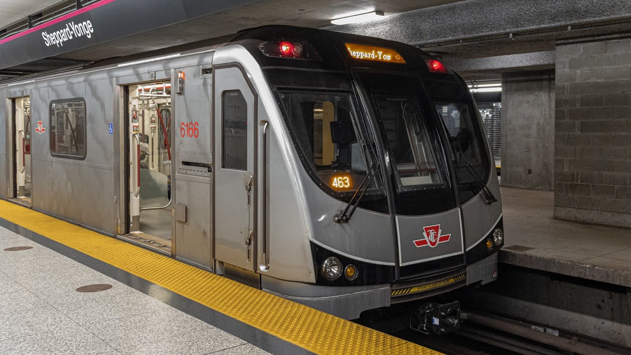 [Toronto Subway] TTC Line 4 Action At All Stations