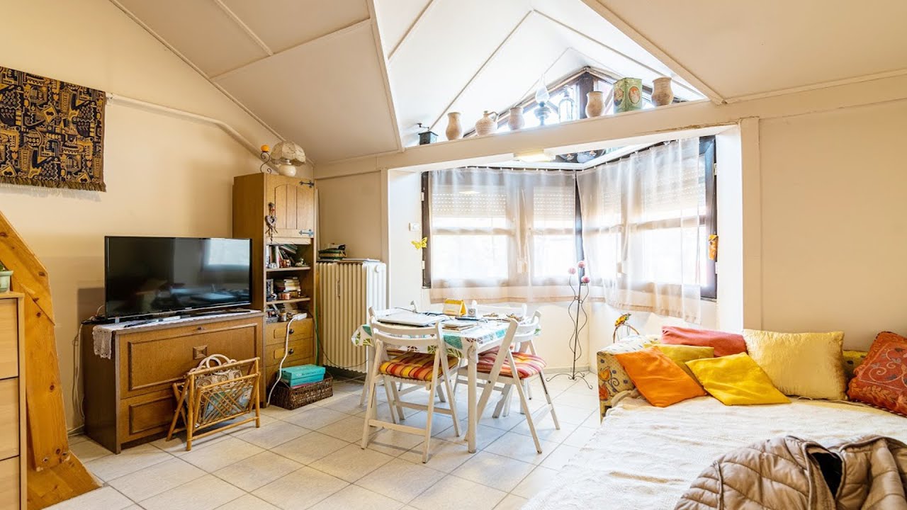 J&oacute; &aacute;llapot&uacute; gal&eacute;ri&aacute;s lak&aacute;s elad&oacute;! - Szeksz&aacute;rd - H423964